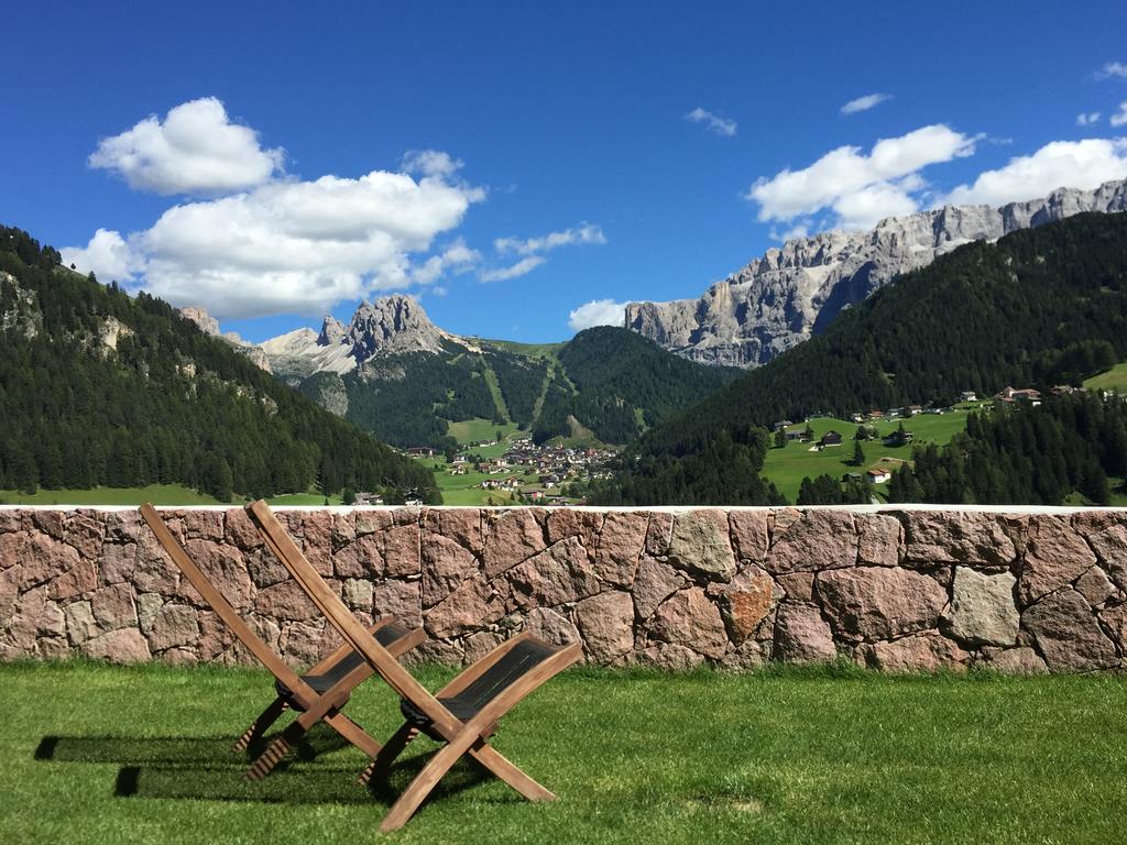 Apartments Etruska Santa Cristina Val Gardena Buitenkant foto